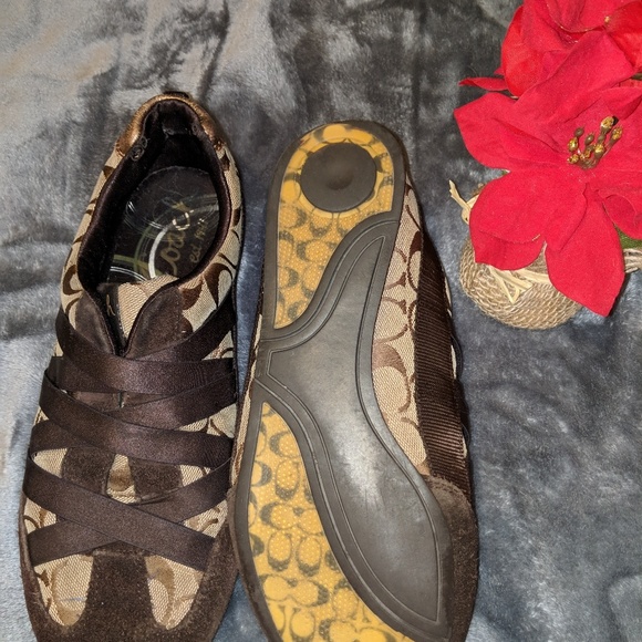 Coach Shoes - Picture 2 of 3